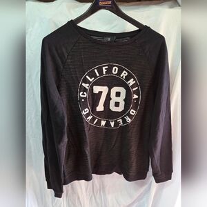 California Dreaming Black Sweatshirt